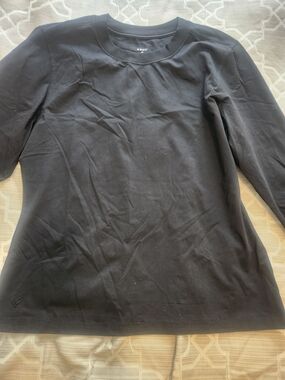 Vessi Black Women's Crewneck Long Sleeve Top